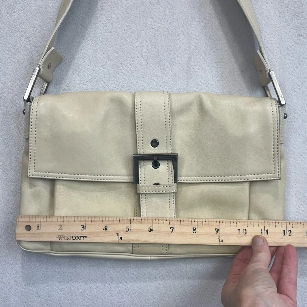 Frances Cobiasia Classic Leather Cream Shoulder Hobo Buckle Bag Made in Italy